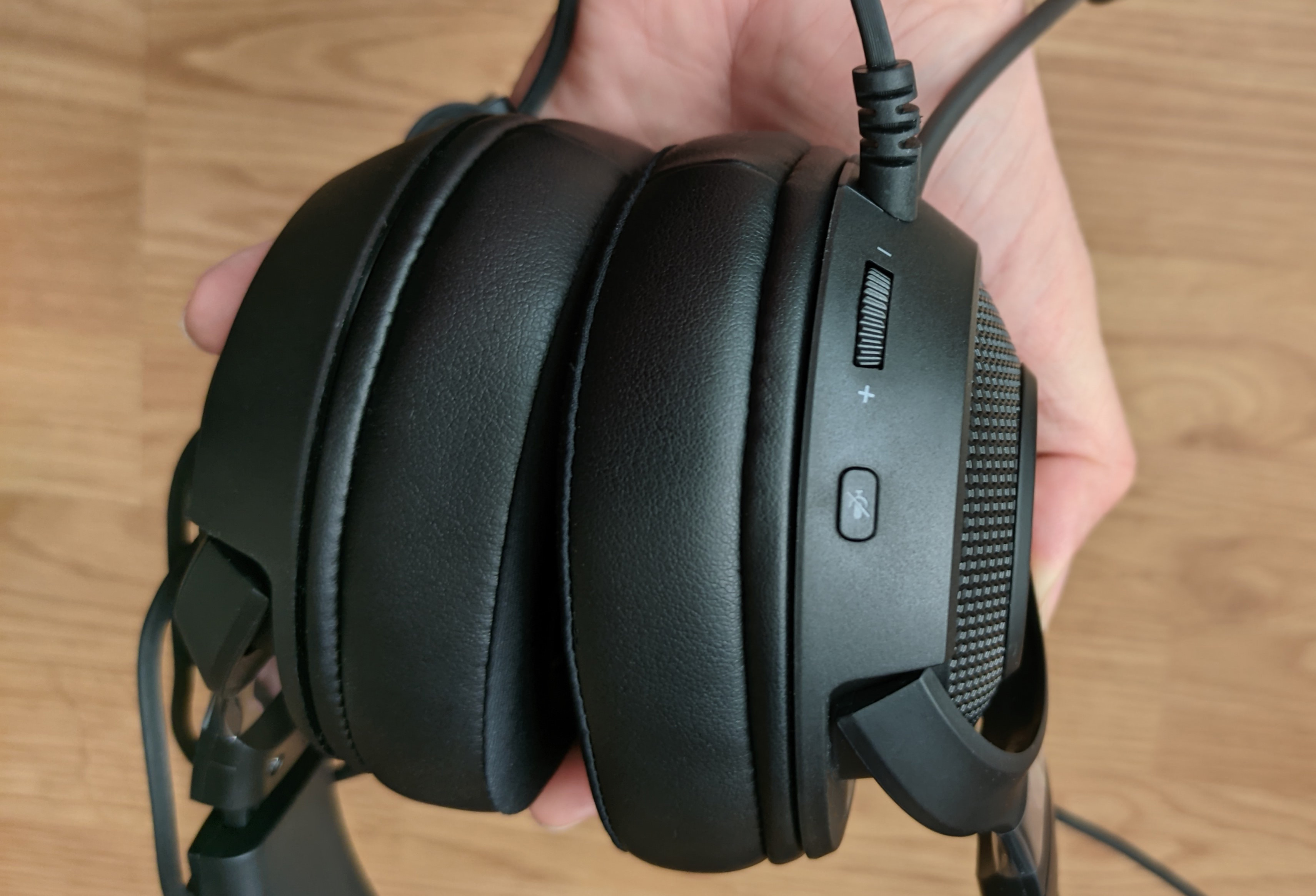 silencio Susteen Bendecir Análisis de Razer Kraken V3 X, la nueva generación del auricular económico  de Razer con sonido 7.1 surround | Hobby Consolas